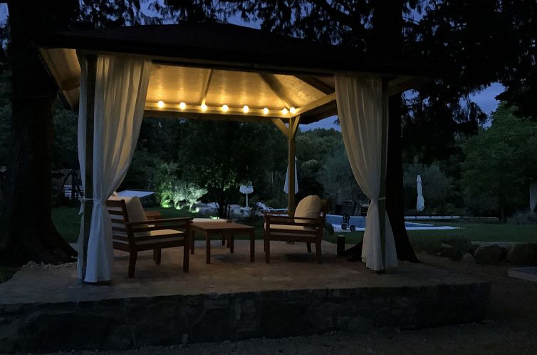 Vakantiehuis mit privatem Pool