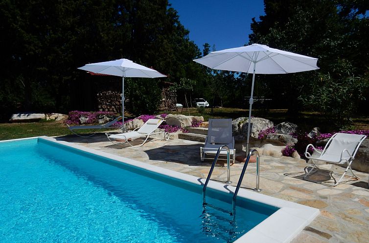 Vakantiehuis mit privatem Pool