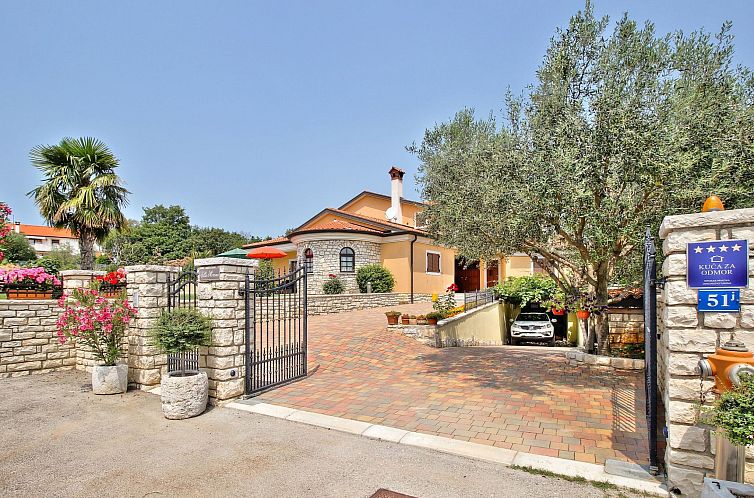 Vakantiehuis Schöne Ferienvilla Morena mit Pool