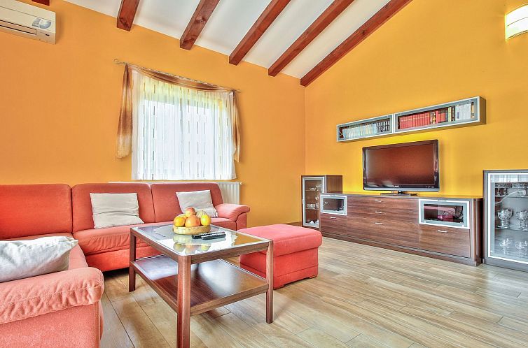 Vakantiehuis Schöne Ferienvilla Morena mit Pool
