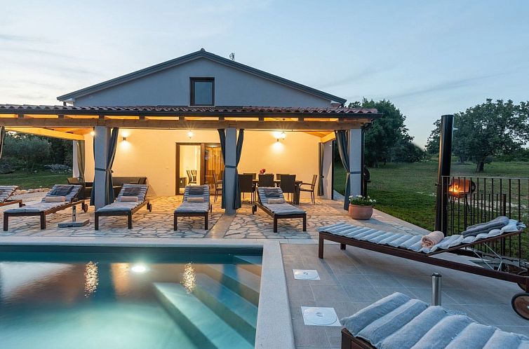 Unterkunft 1010230 - Ferienhaus Istrien - Vakantiehuis "Villa Bibali" mit privatem Pool