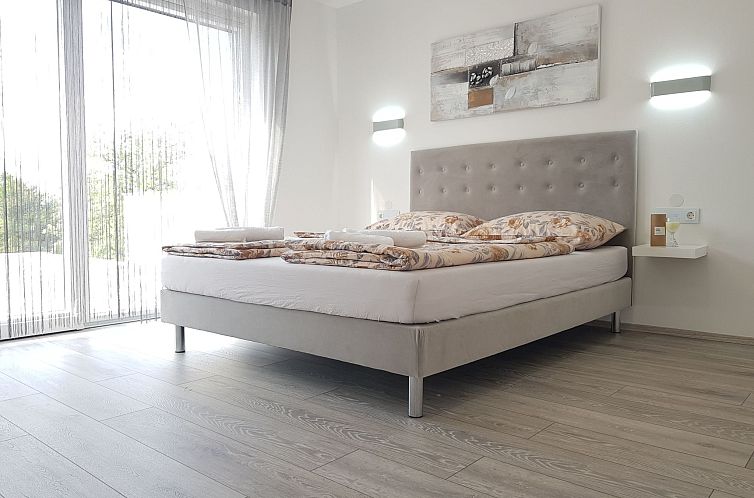 Vakantiehuis mit privatem Pool in Ruhiger lage.