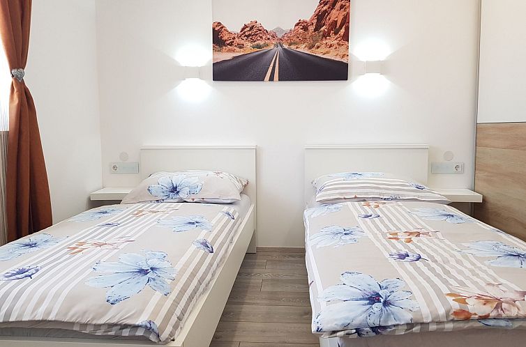 Vakantiehuis mit privatem Pool in Ruhiger lage.