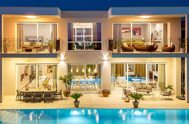 Vakantiehuis Ferienvilla "Monte Bibali" mit Infinity-Pool