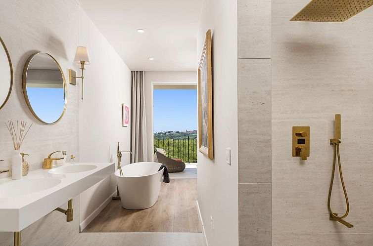 Vakantiehuis Ferienvilla "Monte Bibali" mit Infinity-Pool