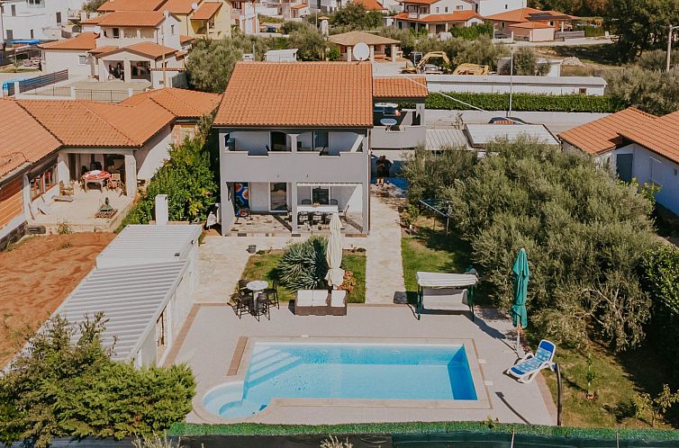 Vakantiehuis Zweistöckiges Ferienhaus Villa Dany