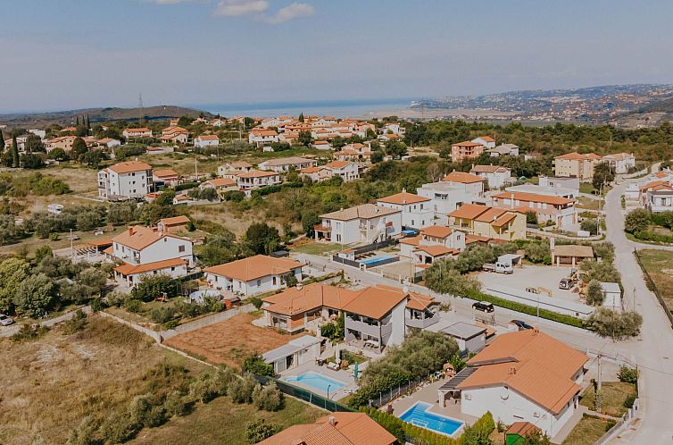 Vakantiehuis Zweistöckiges Ferienhaus Villa Dany