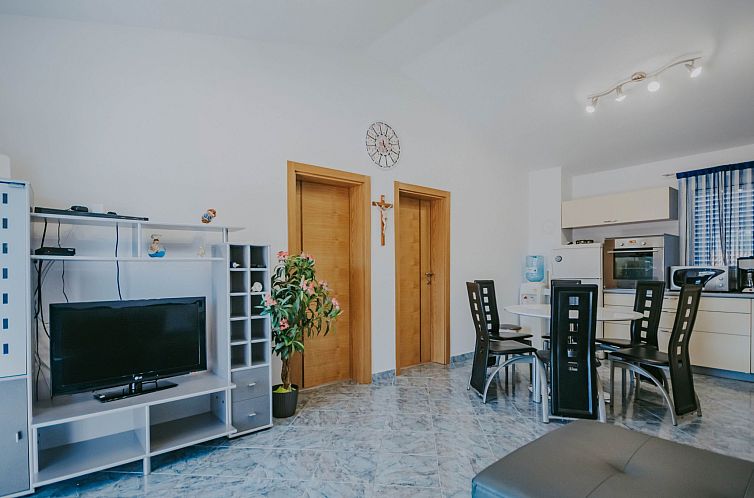 Vakantiehuis Zweistöckiges Ferienhaus Villa Dany