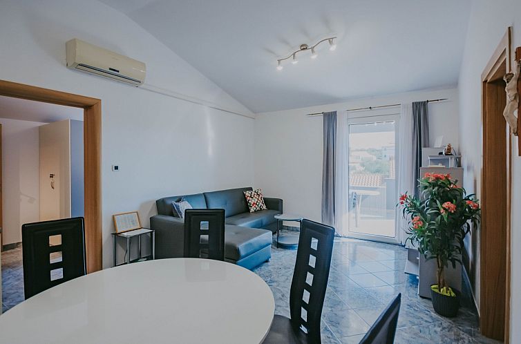 Vakantiehuis Zweistöckiges Ferienhaus Villa Dany