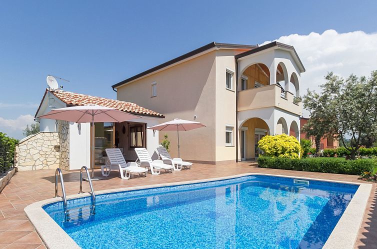 Unterkunft 1010241 - Ferienhaus Istrien - Vakantiehuis Schönes Ferienhaus mit Swimmingpool