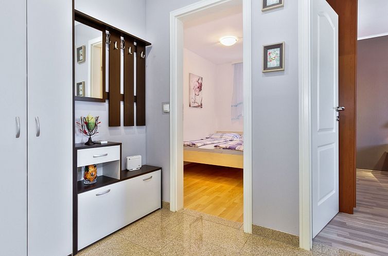 Vakantiehuis Schönes Ferienhaus mit Swimmingpool