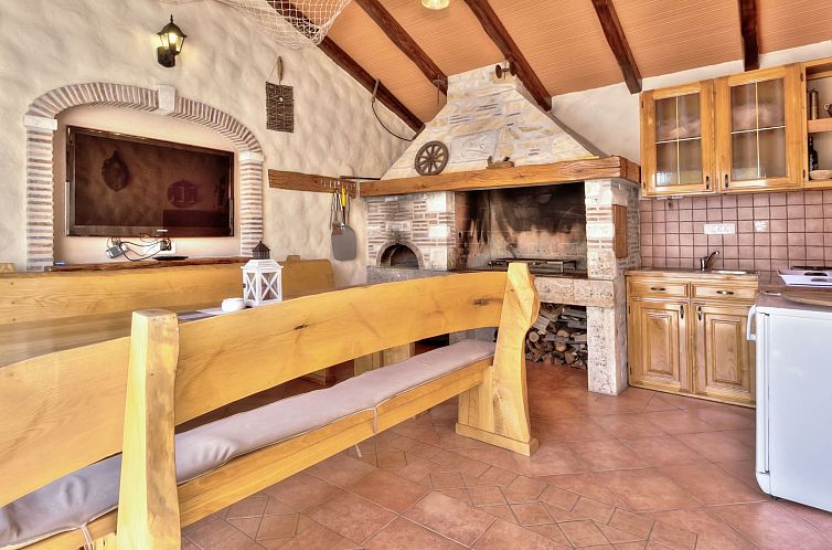 Vakantiehuis Schönes Ferienhaus mit Swimmingpool