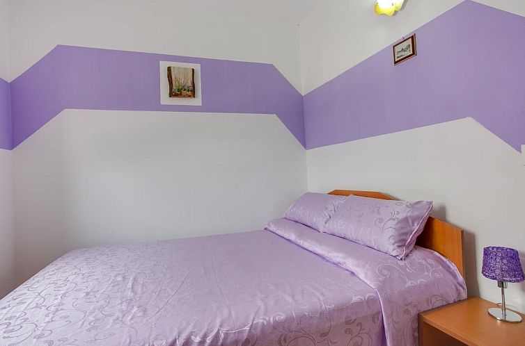 Appartement Appartement in Pula mit Terrasse, Garten und Gri