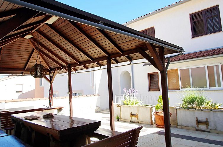 Guest house 10109104 - Apartment Istria - Appartement "Rose" mit Terrasse