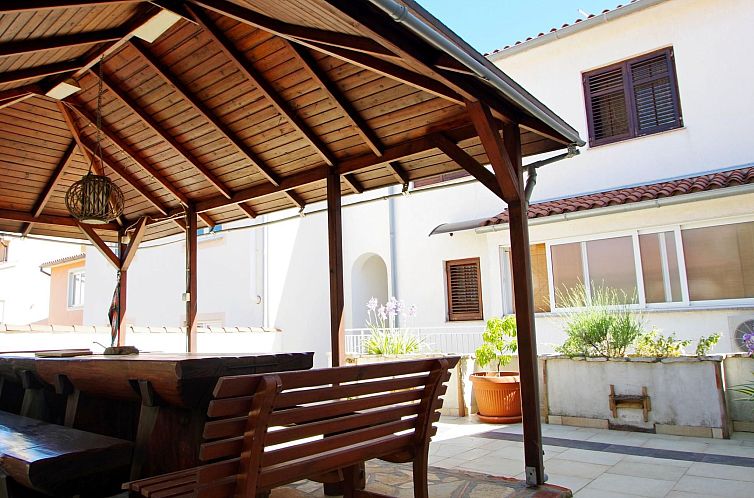Appartement "Rose" mit Terrasse