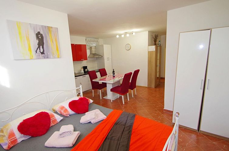 Unterkunft 10109107 - Appartement Istrien - Appartement Studio-Wohnung "Tara"