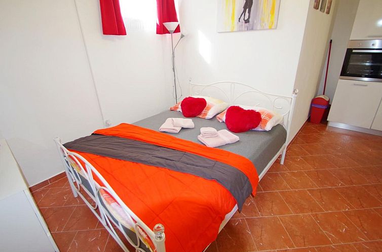 Appartement Studio-Wohnung "Tara"