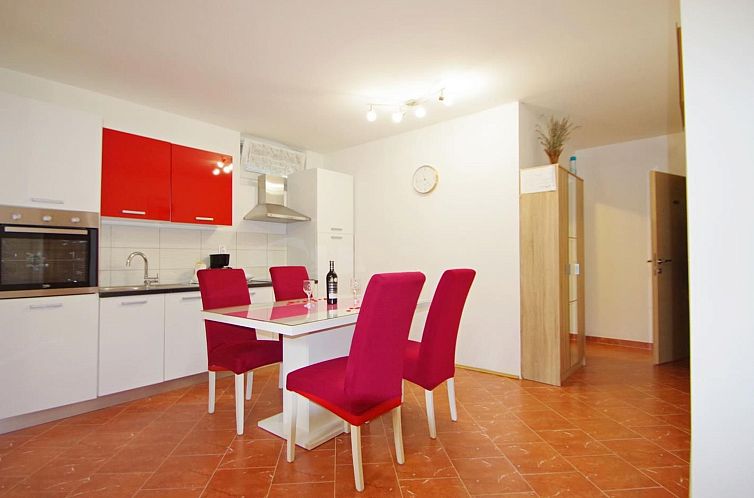 Appartement Studio-Wohnung "Tara"