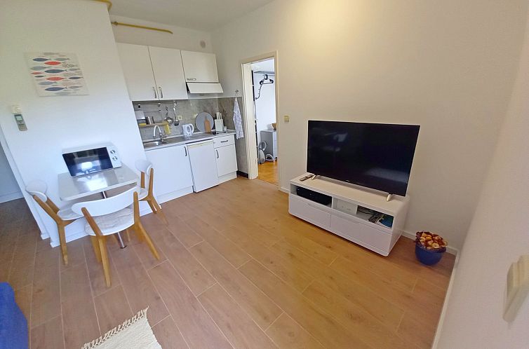 Appartement Wohnung Lungomare, 300m vom Strand entfernt, Pul