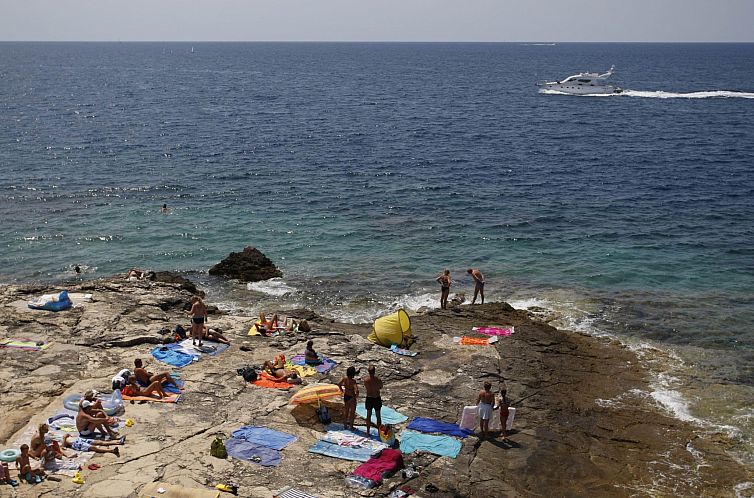 Appartement Wohnung Lungomare, 300m vom Strand entfernt, Pul