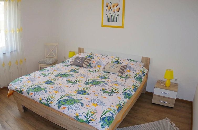 Appartement in Pula mit Grill, Garten und Terrasse