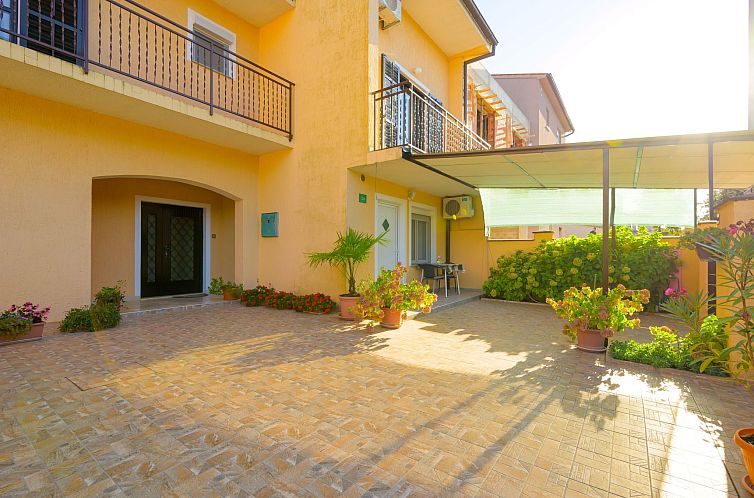 Appartement Ruhig gelegene Ferienwohnung 7