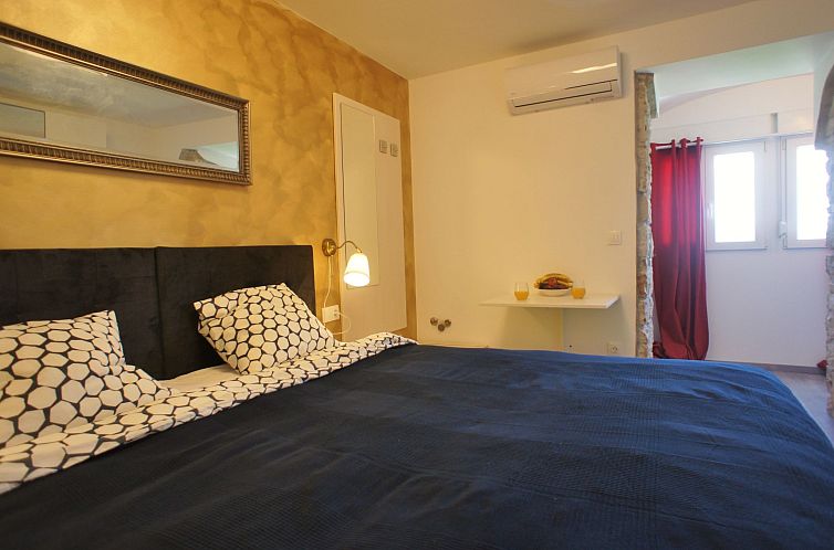 Appartement Stilvolle Wohnung in Arena mit großer Terrasse