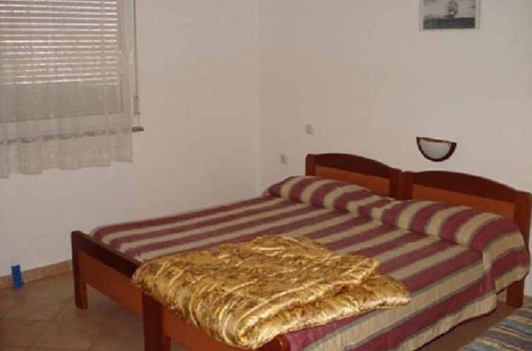 Appartement mit Balkon, für fünf Personen