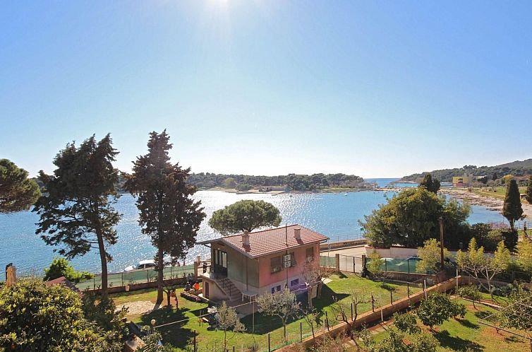 Appartement Wohnung in Stoja mit Grill