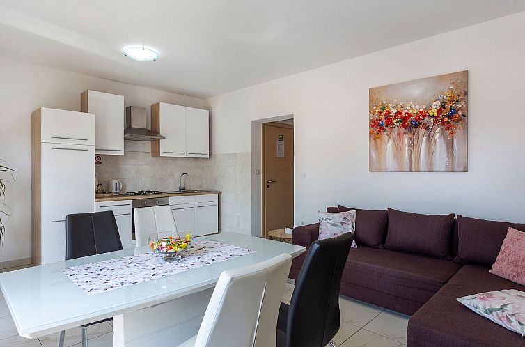 Appartement in Pula und Nah am Strand