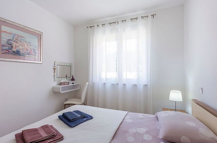 Appartement in Pula und Nah am Strand