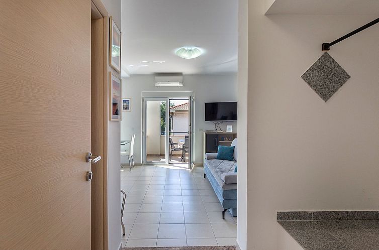 Appartement Appartement in Stoja mit Terrasse