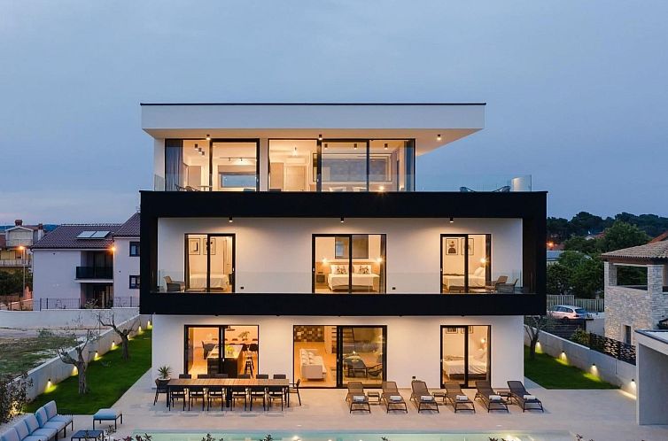 Vakantiehuis Villa Aquarius near Pula