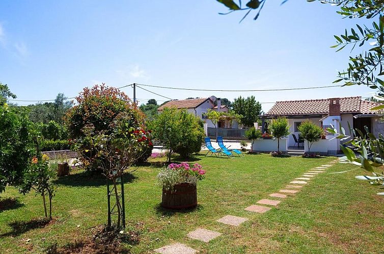 Vakantiehuis Schönes Ferienhaus in Sikici