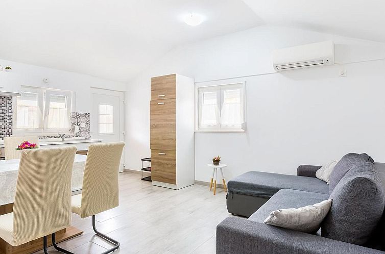 Vakantiehuis Schönes Ferienhaus in Sikici