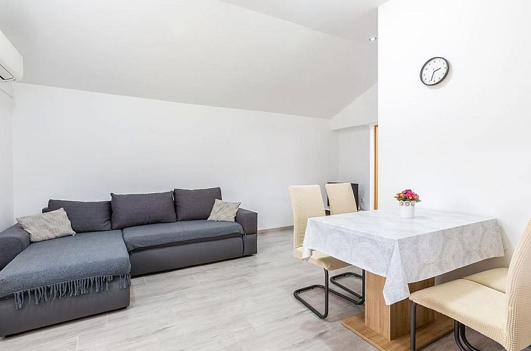 Vakantiehuis Schönes Ferienhaus in Sikici