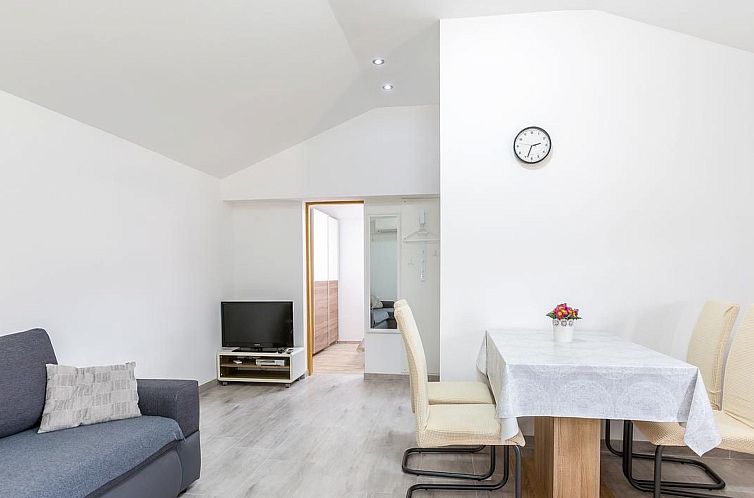 Vakantiehuis Schönes Ferienhaus in Sikici