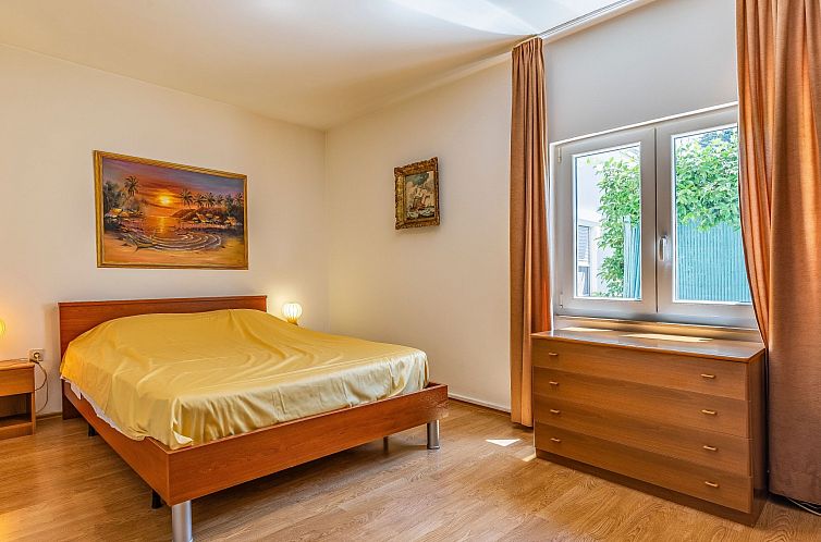 Vakantiehuis mit Terrasse
