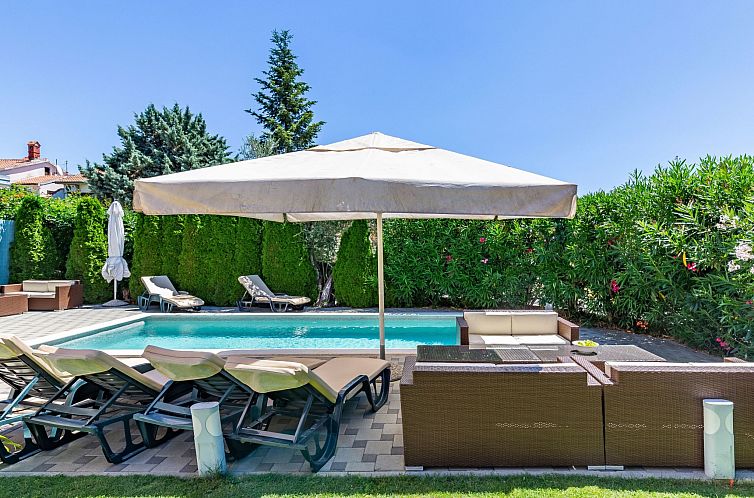 Vakantiehuis mit Terrasse