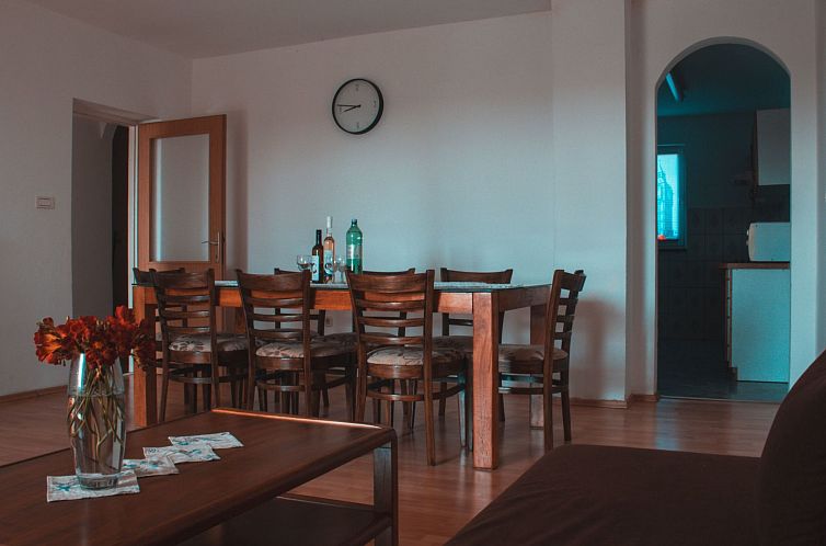 Appartement Deh 7, Dorf Štinjan