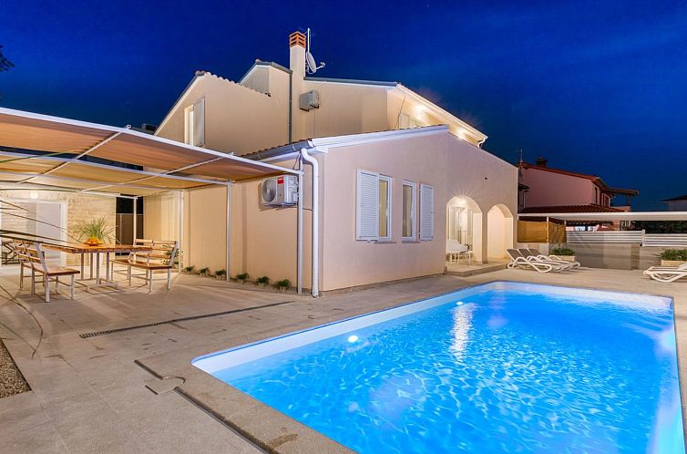 Unterkunft 10109190 - Ferienhaus Istrien - Vakantiehuis Villa Ostone