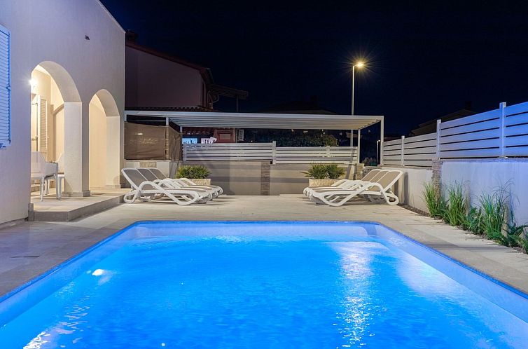 Vakantiehuis Villa Ostone