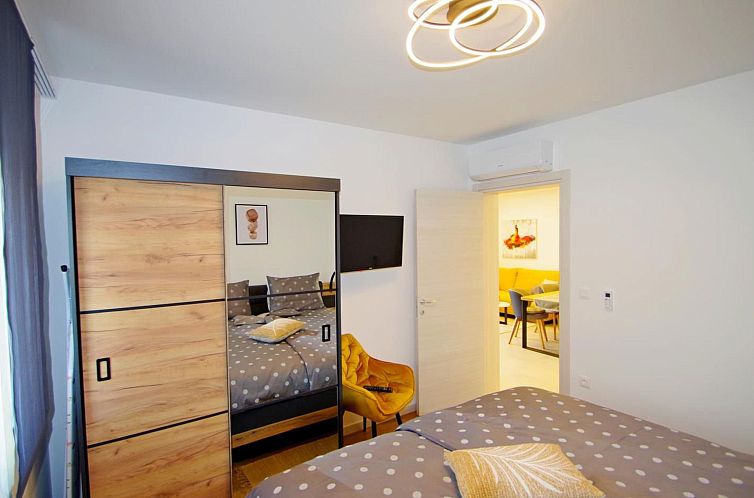 Appartement "Cala" mit Balkon