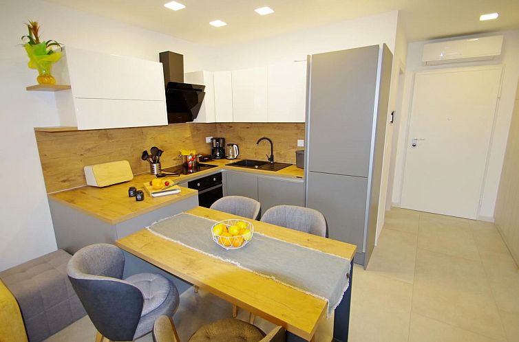 Appartement "Cala" mit Balkon