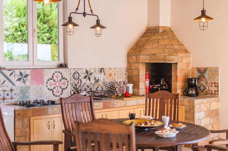 Vakantiehuis Ferienvilla mit Pool in Pula