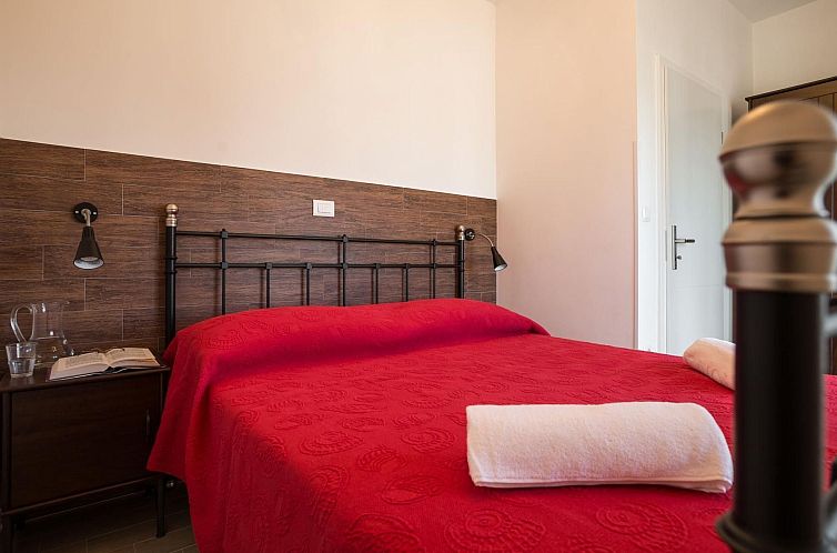 Vakantiehuis Ferienvilla mit Pool in Pula