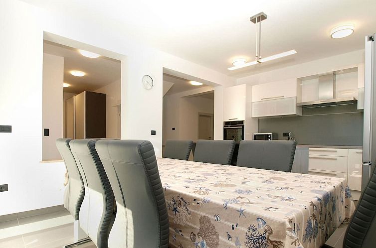 Vakantiehuis Ferienvilla mit privatem Pool