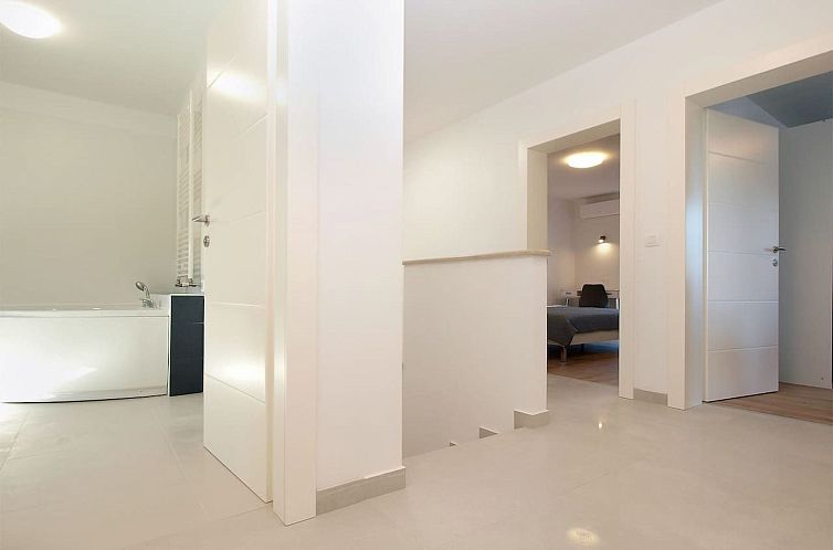 Vakantiehuis Ferienvilla mit privatem Pool