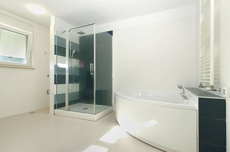 Vakantiehuis Ferienvilla mit privatem Pool