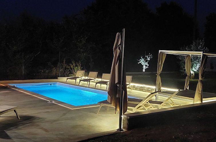 Vakantiehuis Hacienda Matea - Oase der Romantik in Strandnä